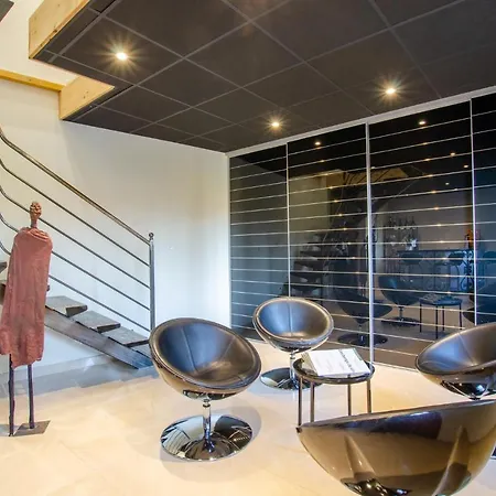 La D'amis La Costignieres B&B