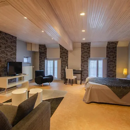 Bed & Breakfast La D'amis La Costignieres