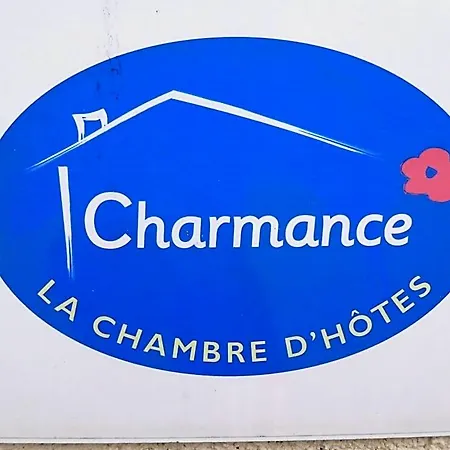 La D'amis La Costignieres Bed & Breakfast