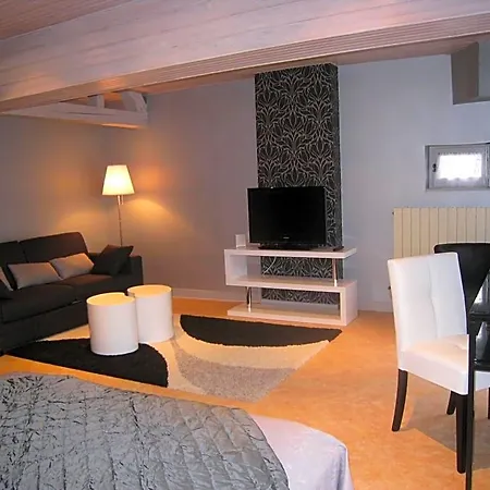 Bed & Breakfast La D'amis La Costignieres