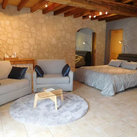 Bed & Breakfast La D'amis La Costignieres